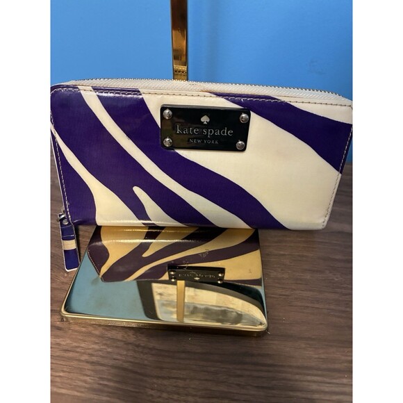 Kate Spade Zip around Wallet Patent Leather Purple Cream Zebra Stripes - Picture 5 of 15